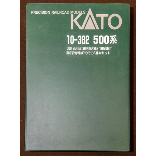 29 - A KATO 'N' gauge Train Pack. (10-382 500). A 500 Series Shinkansen 'Nozomi'. Comprising 2 Power Cars... 