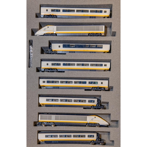 A KATO N gauge Eurostar 8 Car Set. 10 327 Comprising 2 Power Cars and 6 passenger coaches. I