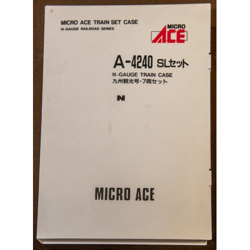 51 - A Micro Ace Train Set Case (Train Pack). (A4240). Comprising 6x Passenger Coaches of various types. ... 