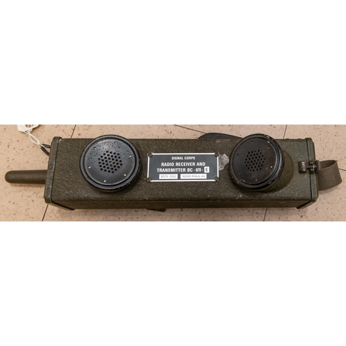 219 - A WWII US Signal Corps Walky Talky, marked 