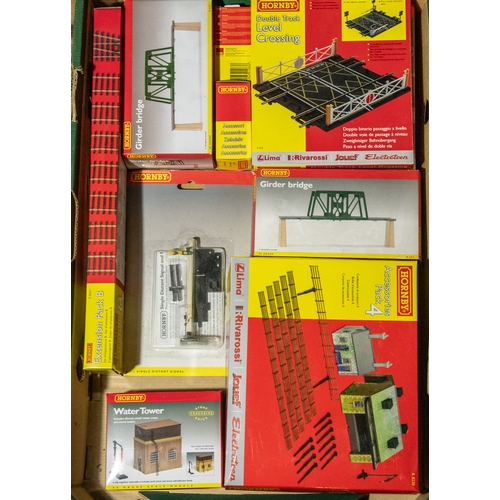 156 - 10 Hornby Railways accessories items. 2x Girder bridge, Water tower,Accessories pack No.4, Track ext... 