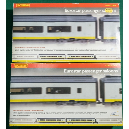 160 - 3 Hornby Ralways '00' gauge Train / Coach Packs. 'Eurostar' (R665). Comprising class 373 powered loc... 