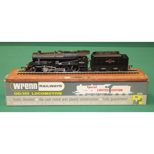 184 - A Wrenn Railways BR class 8F 2-8-0 tender locomotive (W409) RN 48102 in unlined black livery. Boxed,... 