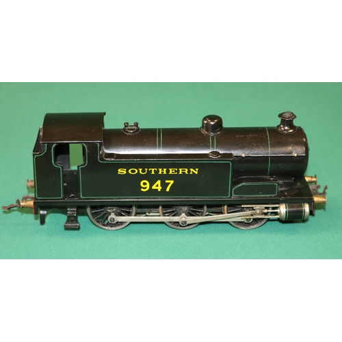 207 - A Bassett-Lowke  12V 0-6-0 tank locomotive. A 3-rail electric example finished in Southern Railway g... 