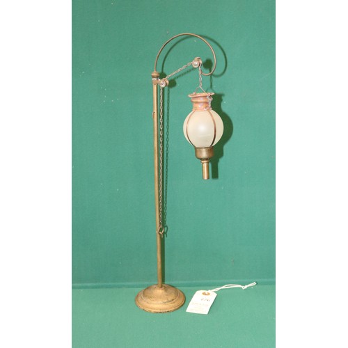 276 - Marklin very early cast metal & Tinplate street lamp post. Its finished in gold with gold circular b... 