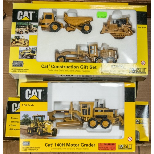 61 - 5 Cat Construction Vehicles.  Cat Construction gift set containing, 12G Motor Grader, D6R XL Track T... 