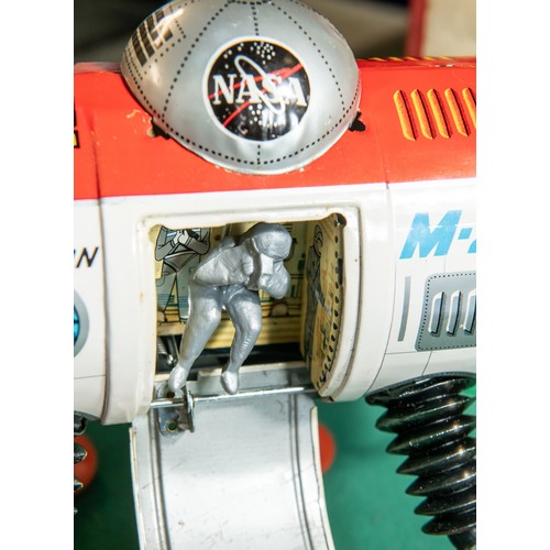 240 - Vintage Tinplate Moon Explorer M-27, Remote controlled space toy. Produced in the 1950s by Yonezawa ... 