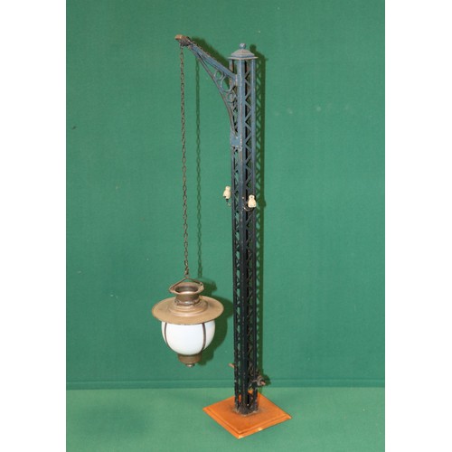 283 - Bing early 20th century very tall street lamp in metal & tinplate, main support is finished in a blu... 