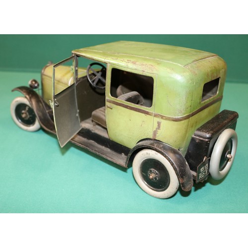 288 - Andre Citroen 1930s C6 Limousine tin-plate Clockwork car. 40cm in length. These toys were produced b... 