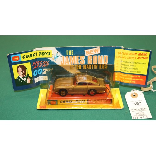 357 - Corgi Toys 'The New James Bond Aston Martin D.B.5' (270). The 2nd type in metallic silver with red i... 