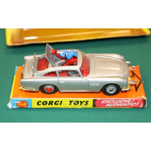 357 - Corgi Toys 'The New James Bond Aston Martin D.B.5' (270). The 2nd type in metallic silver with red i... 