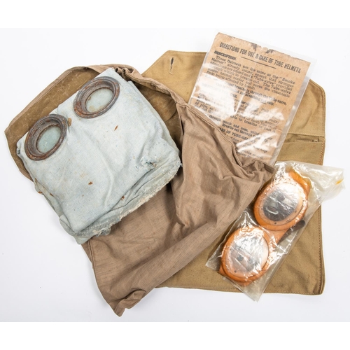 138 - A very scarce WWI PH gas mask respirator, constructed of 