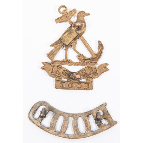 163 - WWI Royal Naval Division Hood Bn. cap badge by Gaunt, and a single brass 