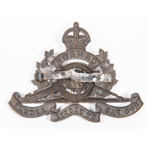 197 - WWI Canadian CEF 51st Overseas Field Battery Field Artillery cap badge, with two tangs. GC £100-150