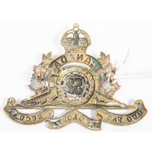 198 - WWI Canadian CEF 52nd Overseas Field Battery Canadian Field Artillery cap badge, with two replacemen... 