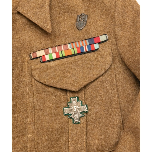 293 - A scarce WWII Polish army officer's khaki BD blouse, utility pattern with tailored lapels, bullion e... 