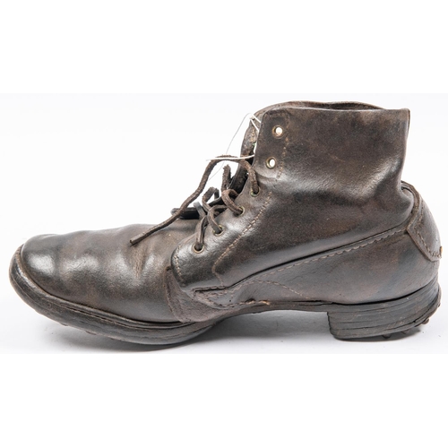 301 - A very scarce pair of WWI infantry ORs marching boots, heavily studded, they have been dubbined in s... 