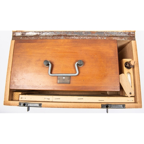 68 - A WWII German naval barograph, serial number 506, the wooden case bearing small brass plaque marked ... 