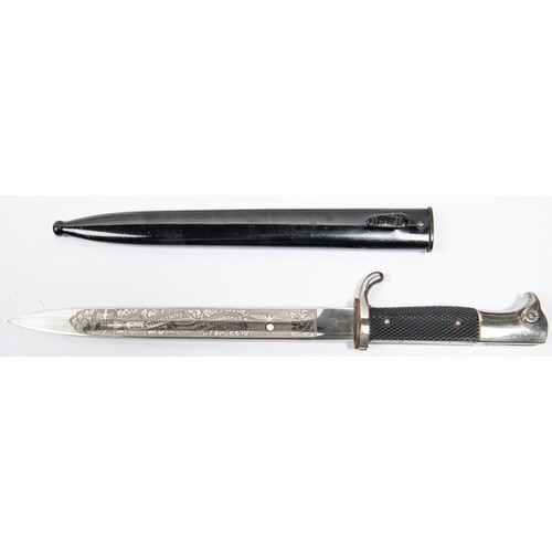 124 - A Third Reich parade bayonet, the 9¾