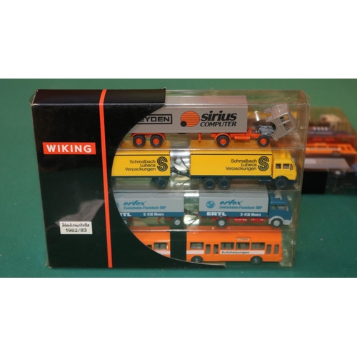 166 - 3 Wiking Werbemodelle sets. No.198302, 1982/83. No.198301, 1982/83. No.198401. All boxed. Contents l... 