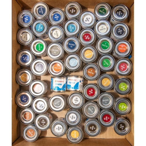 188 - 50 assorted Humbrol  gloss enamel paint, (some duplication). All brand new and unused. From a closed... 