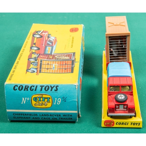 305 - 2 Corgi Major Toys. A Gift Set No.19. A Chipperfields Land Rover with Elephant and Cage On Trailer. ... 