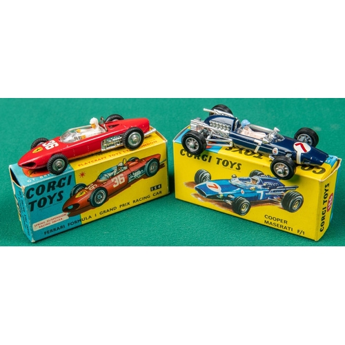 306 - 2 Corgi Toys. Cooper Maserati F/1 (156). In dark blue, RN7. Plus a  Ferrari Formula 1 Grand Prix Rac... 