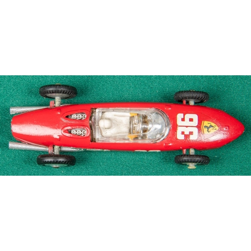 306 - 2 Corgi Toys. Cooper Maserati F/1 (156). In dark blue, RN7. Plus a  Ferrari Formula 1 Grand Prix Rac... 