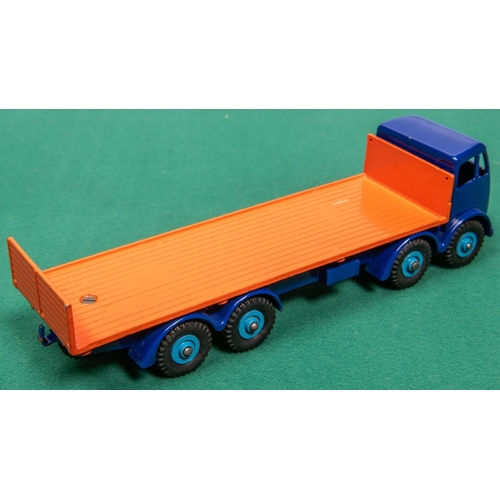 447 - Dinky Supertoys Foden Flat Truck with tailboard (903). Violet blue cab and chassis with orange flatb... 