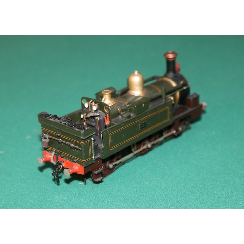 47 - A fine quality white metal/brass OO gauge 2-rail electric Great Western Class 633 0-6-0 Condensing T... 