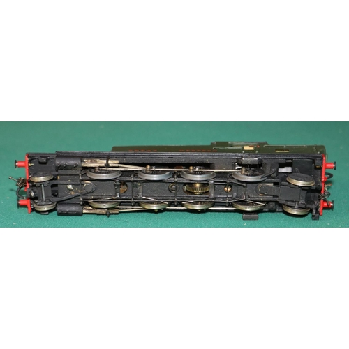 48 - A fine quality white metal/brass OO gauge 2-rail electric GWR Class 7200 2-8-2 heavy freight tank Lo... 