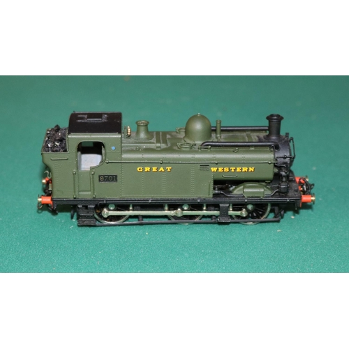 51 - A fine quality Korean by Sammongs. A brass OO gauge 2-rail electric GWR Class 97XX 0-6-0 condensing ... 