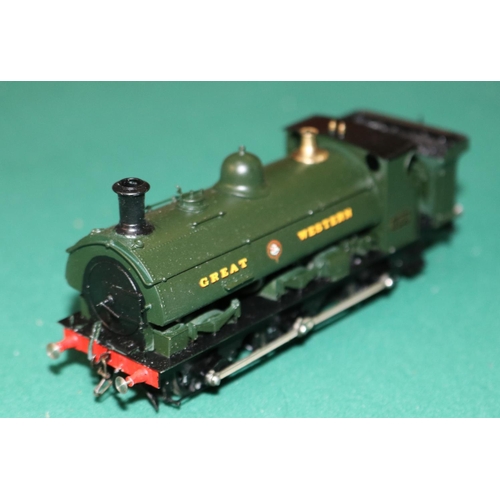 57 - A fine quality brass OO gauge 2-rail electric Great Western outside frame 0-6-0 tank locomotive. RN ... 