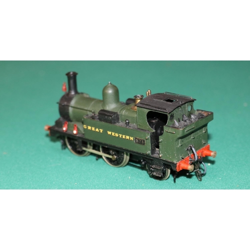 58 - A fine quality brass OO gauge 2-ril electric Great Western 0-4-2 tank locomotive, RN 571. In unlined... 