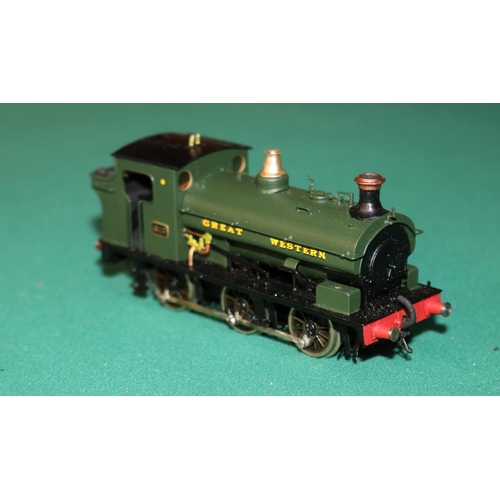 61 - A fine quality brass OO gauge 2-rail electric Great Western 0-6-0 saddle tank locomotive. RN 813. In... 