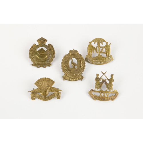 205 - 5 WWI New Zealand Reinforcements cap badges, of the 21st, 22nd, 23rd, 25th and 26th Reinforcements. ... 