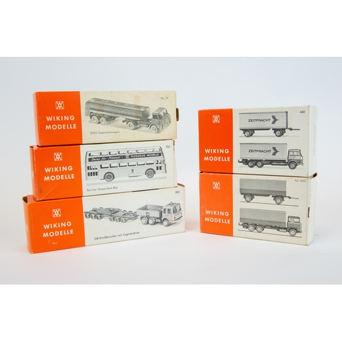 128 - 10 Wiking Ho scale plastic vehicles. Lot contains No. 801 ARAL tanker, 522 Kuhl-container Sattelzug,... 