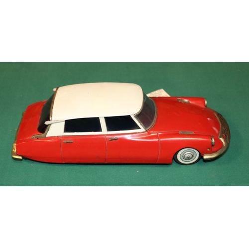 159 - A scarce early 1960's Bandai battery powered 1:18 scale tinplate model of a Citroen ID DS 4-door sal... 