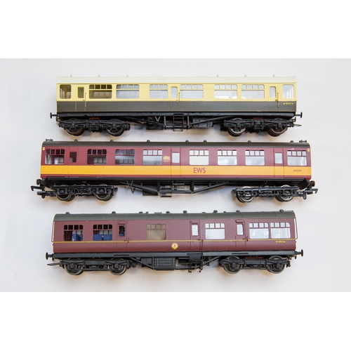 17 - 3 kit built OO inspection coaches. A GWR W89074 in Chocolate & Cream livery. A BR (LMR) M45026 in ma... 