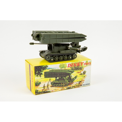 267 - French Dinky Char AMX Poseur De Pont (883). In olive green complete with both black rubber tracks an... 