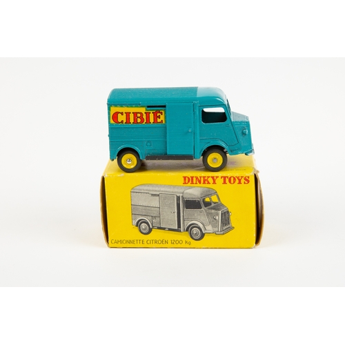 273 - French Dinky Toys Camionnette Citroen 1200Kg (561). An example in blue CIBIE livery, with dished spu... 