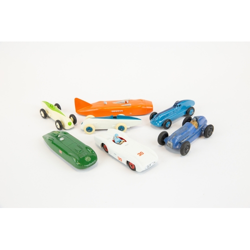 306 - 5 well restored early Dinky Toys Racing Cars. Mercedes-Benz, Thunderbolt Record Car, 2x Racing Car- ... 