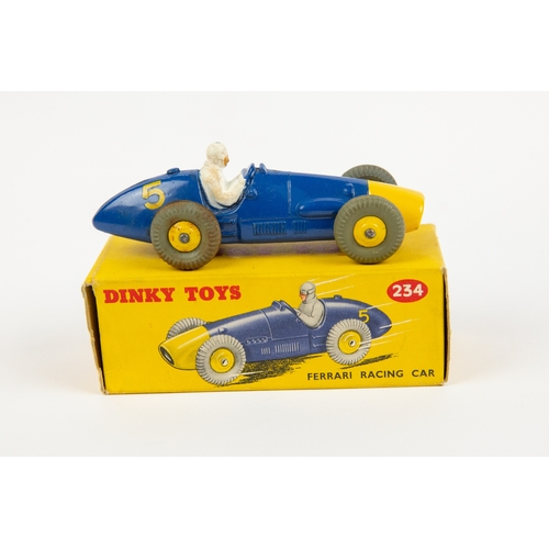 345 - 2 Dinky Toys single seat racing cars. Cooper-Bristol Racing car (233). In dark green, with mid green... 