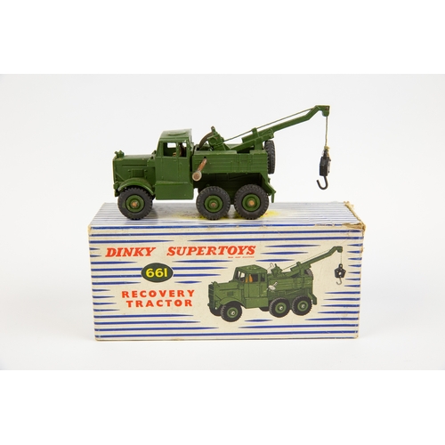 351 - 2 Dinky toys Military vehicles. No.622 10-ton army truck, together with No.661 Recovery tractor. Bot... 