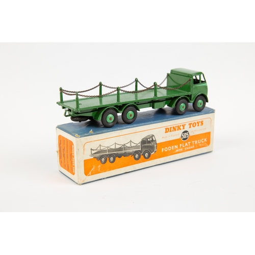 357 - A scarce Dinky Supertoys Foden Flat Truck with chains (505). An early DG example with cab, chassis a... 