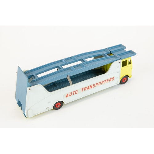 363 - A scarce Dinky Supertoys American export Car Transporter Auto Transporter (989). Lemon yellow cab, p... 