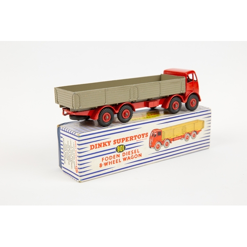 380 - A Dinky Supertoys Foden Diesel 8-Wheel Wagon (901).  A second type FG example with red cab, chassis ... 