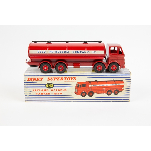 382 - Dinky Supertoys Leyland Octopus Tanker ESSO (943). In red Esso livery. Boxed, minor/some wear. Vehic... 