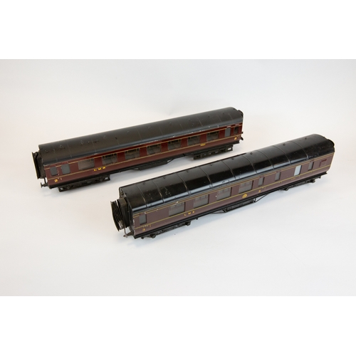 71 - 2 EXLEY LMS bogie passenger coaches. A 3rd Class passenger brake and a 3rd Class compartment. Both i... 