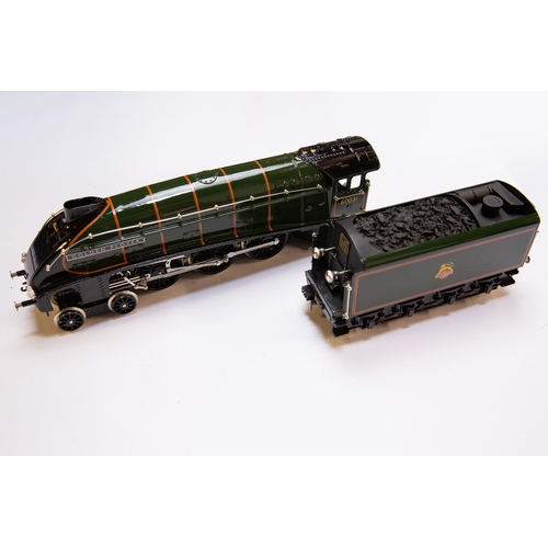 81 - ACE TRAINS O Gauge electric British Railways Class A4 4-6-2 tender locomotive 